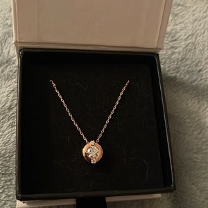 Cate & Chloe Zara “Radiant” Necklace